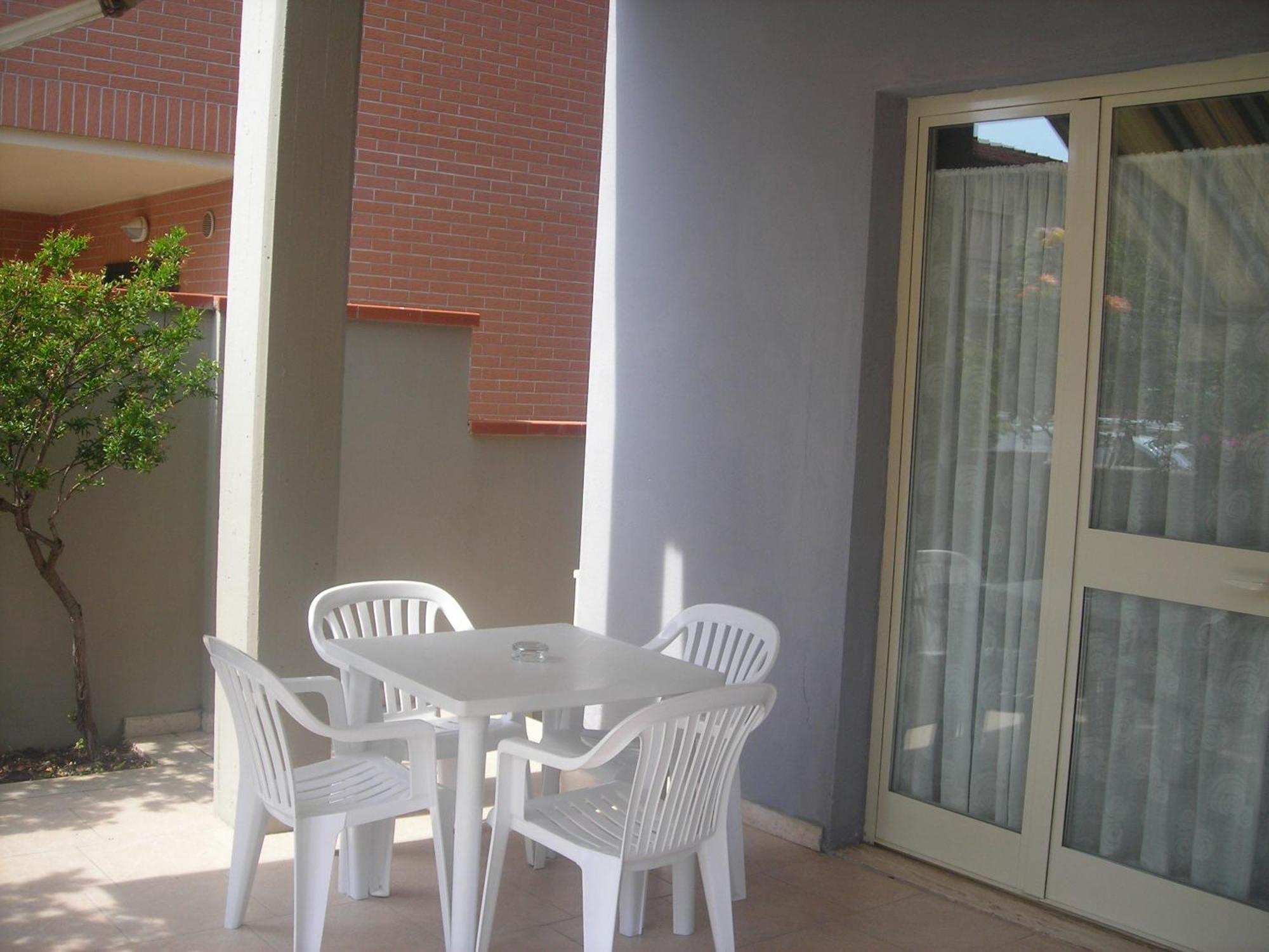 C.A.V. Residenza Prisco Apart otel Marina di Grosseto Dış mekan fotoğraf